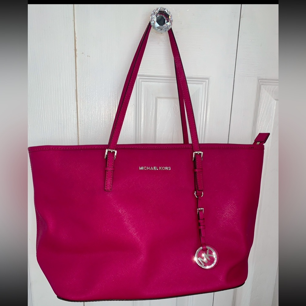 Michael Kors Large Pink tote silver hardware 
17inches across 
10” in height